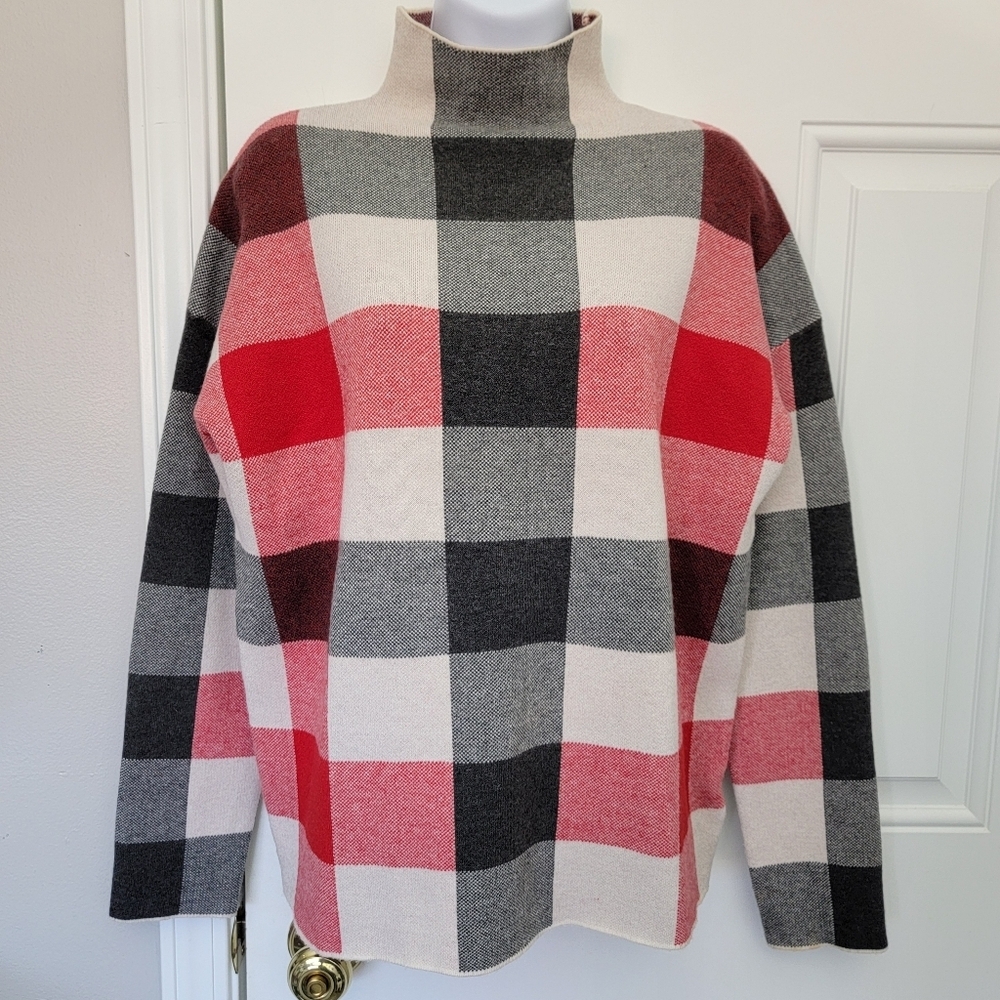 Tahari Sweater Buffalo Plaid Mock Neck Soft Winter Wishes Pullover Size Medium